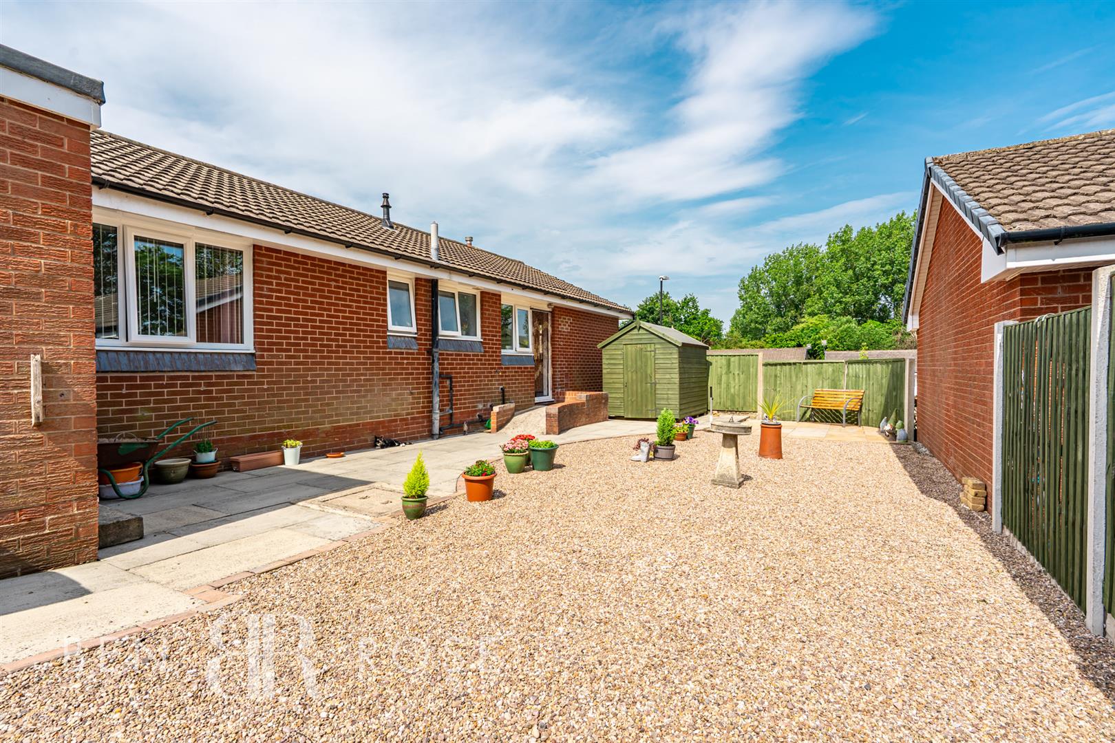 3 bed property in Well Orchard, Preston